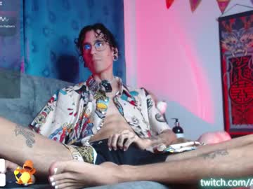 Live cam boy Kyle_owens_, 29 yrs – Hot Male Cams