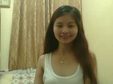 Kylie1177 • asian • 24y • In ur Dreams • public