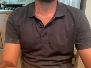 Lacicogna • hairy • 42y • Lombardia, Italy • public