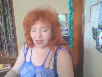 Ladamay • milf • 58y • Germany • public