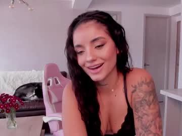 Laira Scott • lush • 29y • Medellin • public