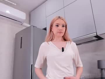 large_ocean - Free Live Cam Model Online