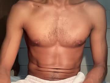 Live cam boy Latinpapi66 – Hot Male Cams