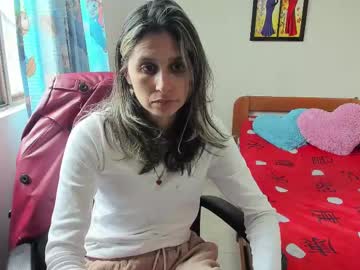 Lauren Ashlee • hairy • 37y • Some part of the world • public