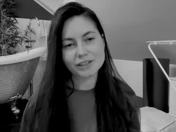 Laurenbrite • makemecum30y • Europe • public