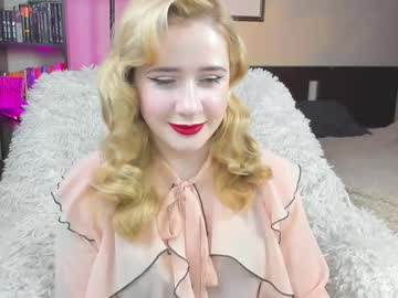 Lavender Tender • nylon • 26y • Your dreams • public