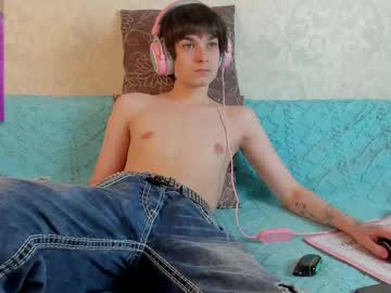 lazydarkknight - Free Live Cam Model Online