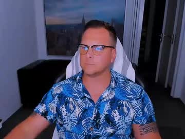 Live cam boy Leoboyf4f, 41 yrs – Hot Male Cams