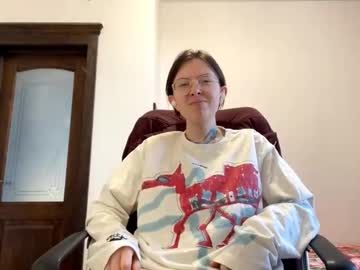 Leomagreenfeld • shy • 18y • Romania • public