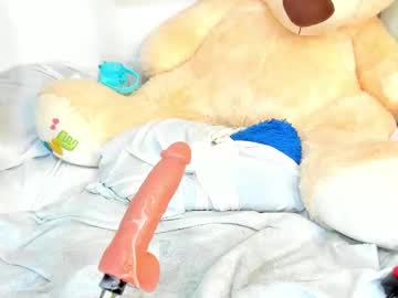 Lexieegrey • ebony • 0y • Colombia • public