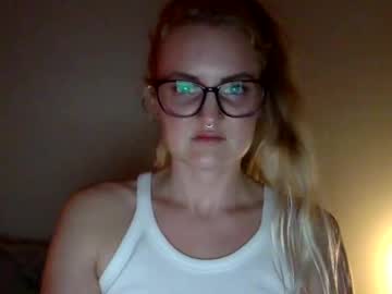 Lexilolly • milf • 0y • United States • public