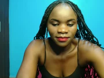 Leyla Maya • ebony • 30y • Africa • public