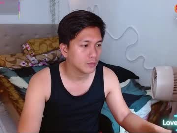 Live cam boy Lhiam_glaze – Hot Male Cams