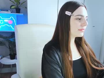 lia_lil - Free Live Cam Model Online