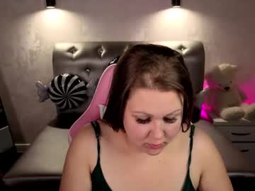 Lia Rozaly • bbw • 0y • Lstvia • public