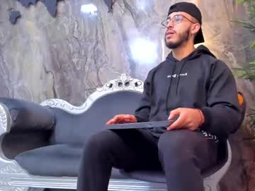 Live College Performer liam_kleiin (bigass,  lovense,  bigcock,  feet,  latino) – profile photo, streaming now