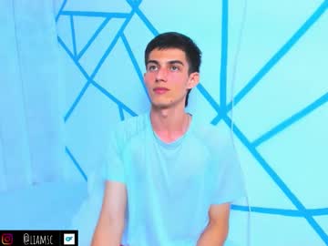 Live cam boy Liam_scott77, 19 yrs – Hot Male Cams