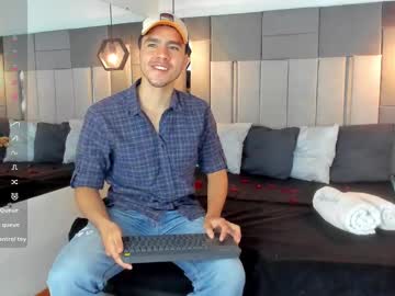 Liamnovak • anal • 21y • Saturn ? • public