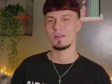 Live cam boy Liamthunder05_, 18 yrs – Hot Male Cams