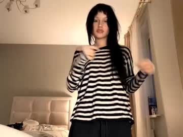 Libbiebatcher • new • 18y • France • public