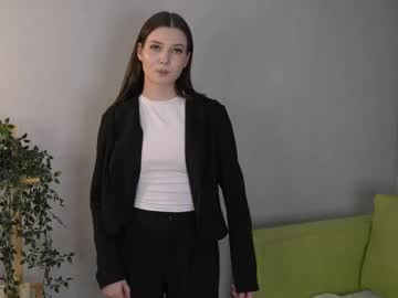 Lil Esma • new • 18y • Serbia • public