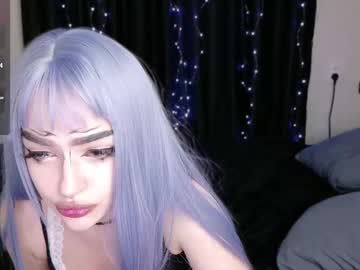 Lilitmeow • 18 • 18y • Europe • public