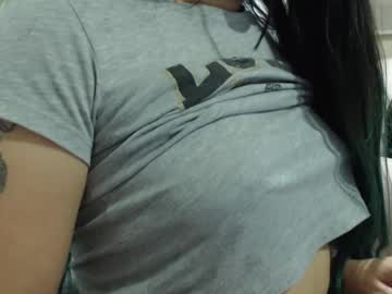 Lilixlove23 • feet • 27y • Anywhere in the world • public