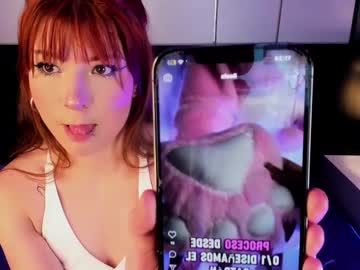 lilly_blear - Free Live Cam Model Online