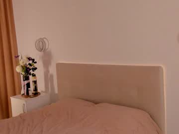 Lilly S0ul • new • 18y • Only for the closest ones, I'm afraid of stalkers • public