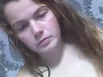 Lindaahskys • cute • 30y • Poland • public