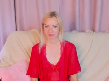 Live Milf Lisa_magnusson, 32 yrs – Hot Milf Cams