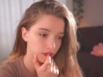 little_poetry - Free Live Cam Model Online