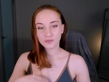 Little_pretty_woman • shaved • Somewhere • public