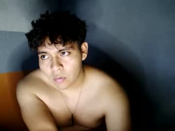 Live cam boy Little_swettt, 18 yrs – Hot Gay Cams