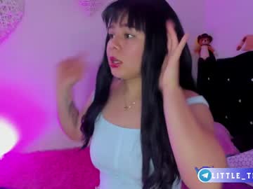 Little Tifanny82 • submissive • 19y • Colombia • public