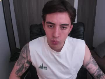 Live cam boy Littleferxxo, 22 yrs – Hot Male Cams