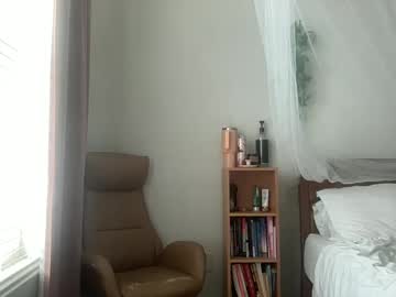 Livelylassie • bigboobs • 33y • California, United States • public