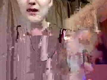 Liza_wonder • kissyou23y • Hesse, Germany • public