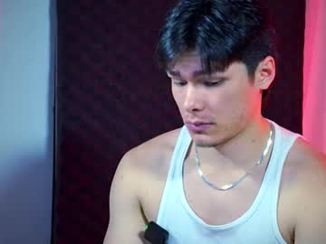 Live cam boy Loitonon – Hot Male Cams