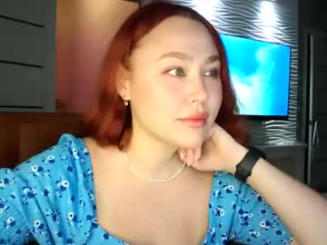 Lolamint_ • nonude • Where the music plays and the beer is cold. ? • away