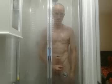 Londonerg • uncut • 38y • England, United Kingdom London • public