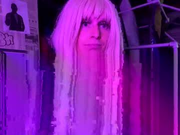 Longbeachcd69 • transgirl • 0y • LONG BEACH California, United States • public