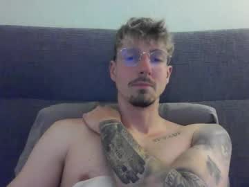 Live cam boy Longschlong1997 – Hot Male Cams