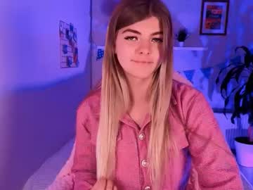 Loveuken • shy • 21y • Estonia ? • public