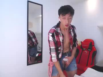 Live cam boy Lucca_noir, 22 yrs – Hot Gay Cams