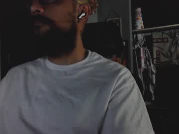 Live cam boy Luchilove69, 40 yrs – Hot Male Cams