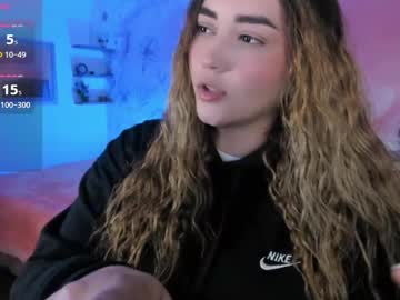 Lucia Star  • natural • 26y • sueños • public