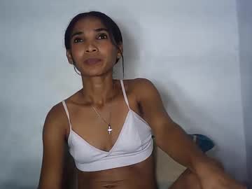 Luciana Daza • ebony • 31y • PRIVATE • public