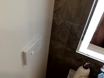 Luciferonline • hairy • 35y • NZ • public