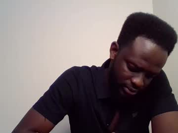 Live cam boy Luckycharly, 26 yrs – Hot Male Cams